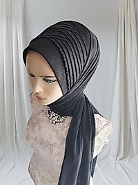 Siyah inci siyah simli işlemeli model