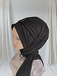 Siyah simli zirkon model